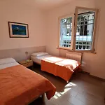 Apartment Alba, Calle Mendelssohn 16 *